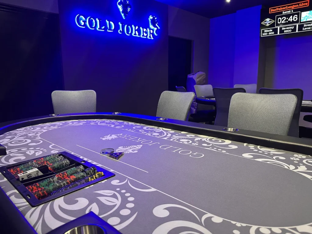 横浜ポーカーBar GOLD JOKER 本厚木店