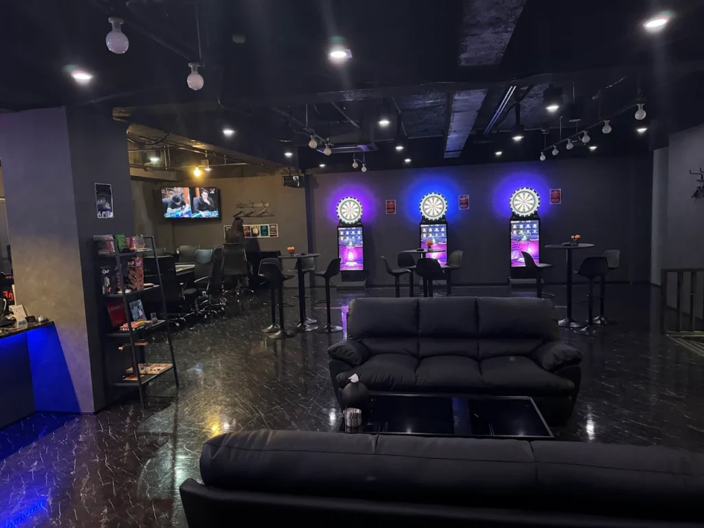 Amusement Bar BLACK
