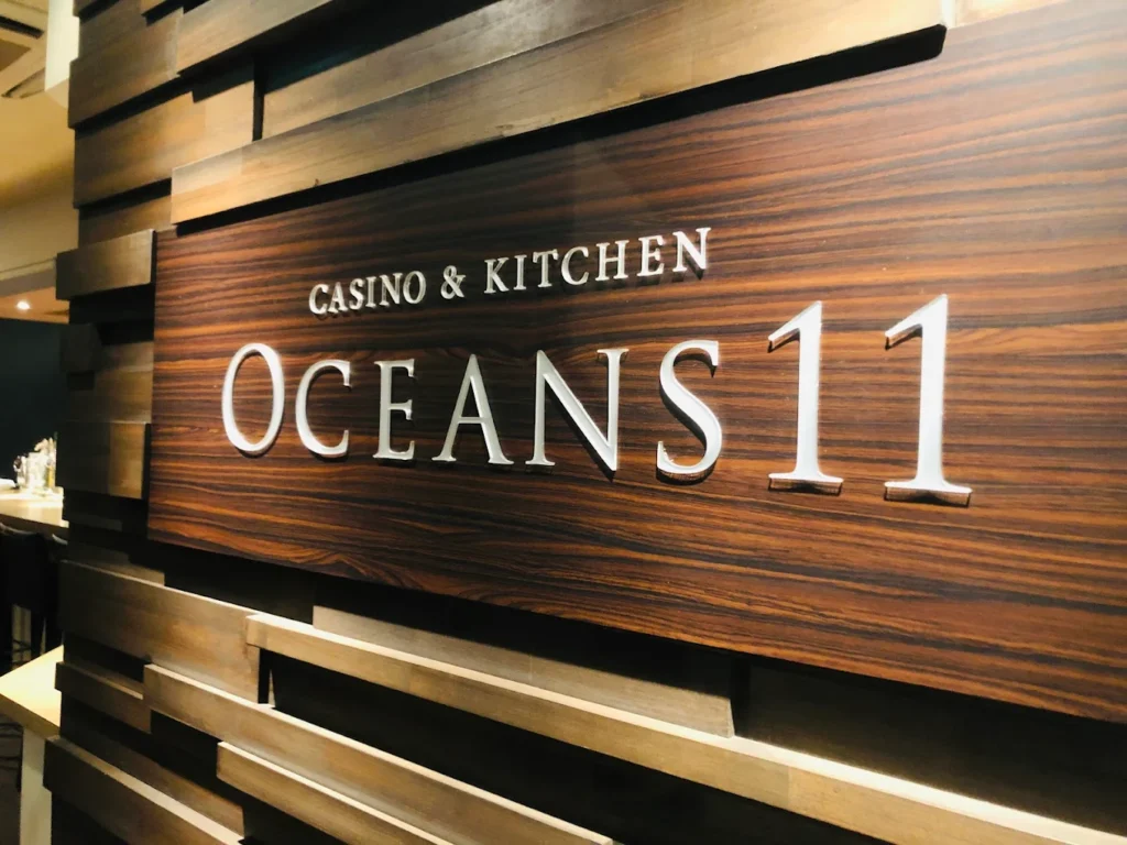 OCEANS11