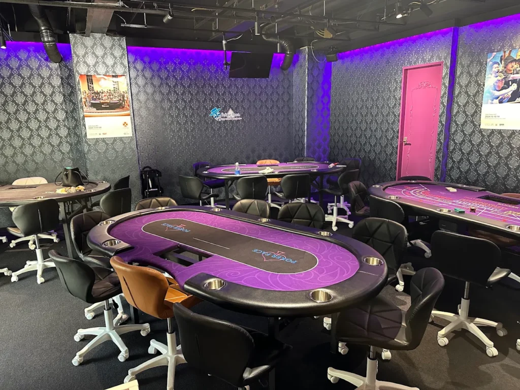 ポーカーフェイス 大門店