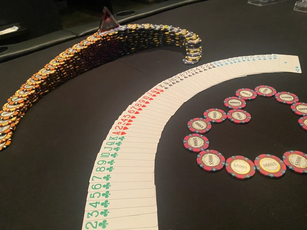 LIVE POKER stay tune
