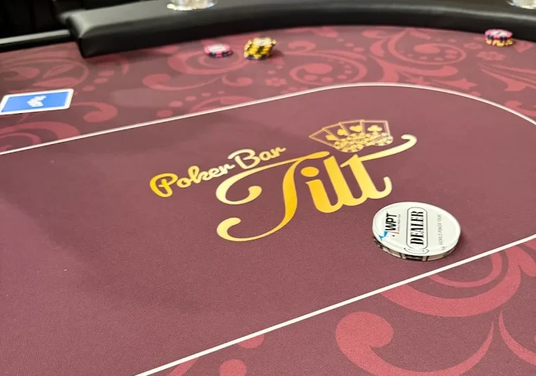 Poker Bar Tilt