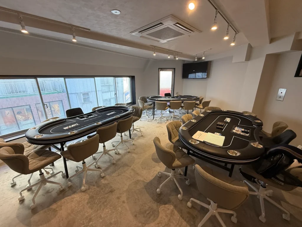 Under Dog Poker